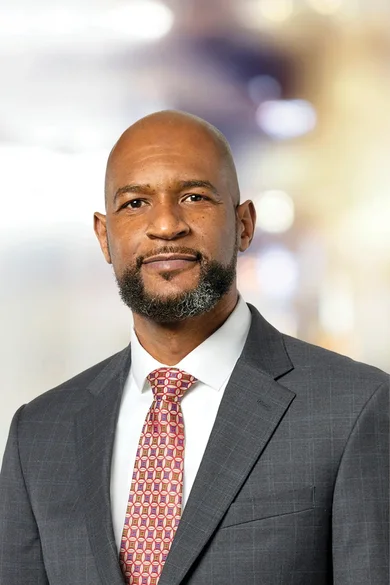 Portrait of Earl Mitchell, REALTOR®.